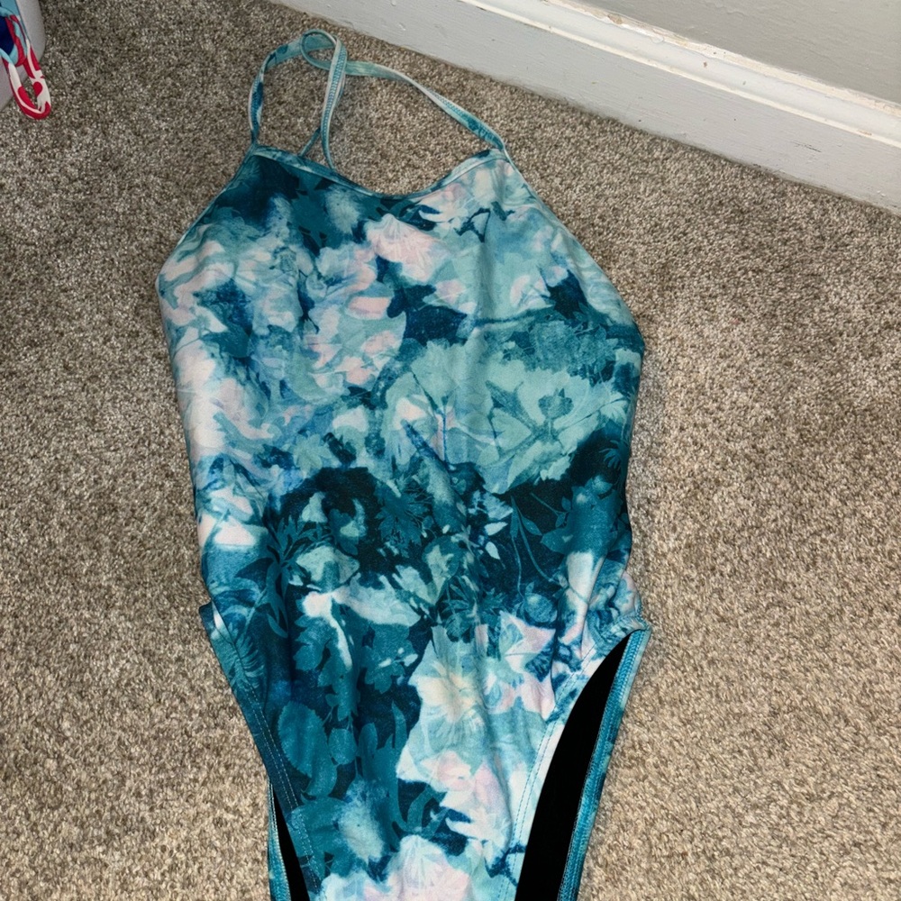 jolyn suit!